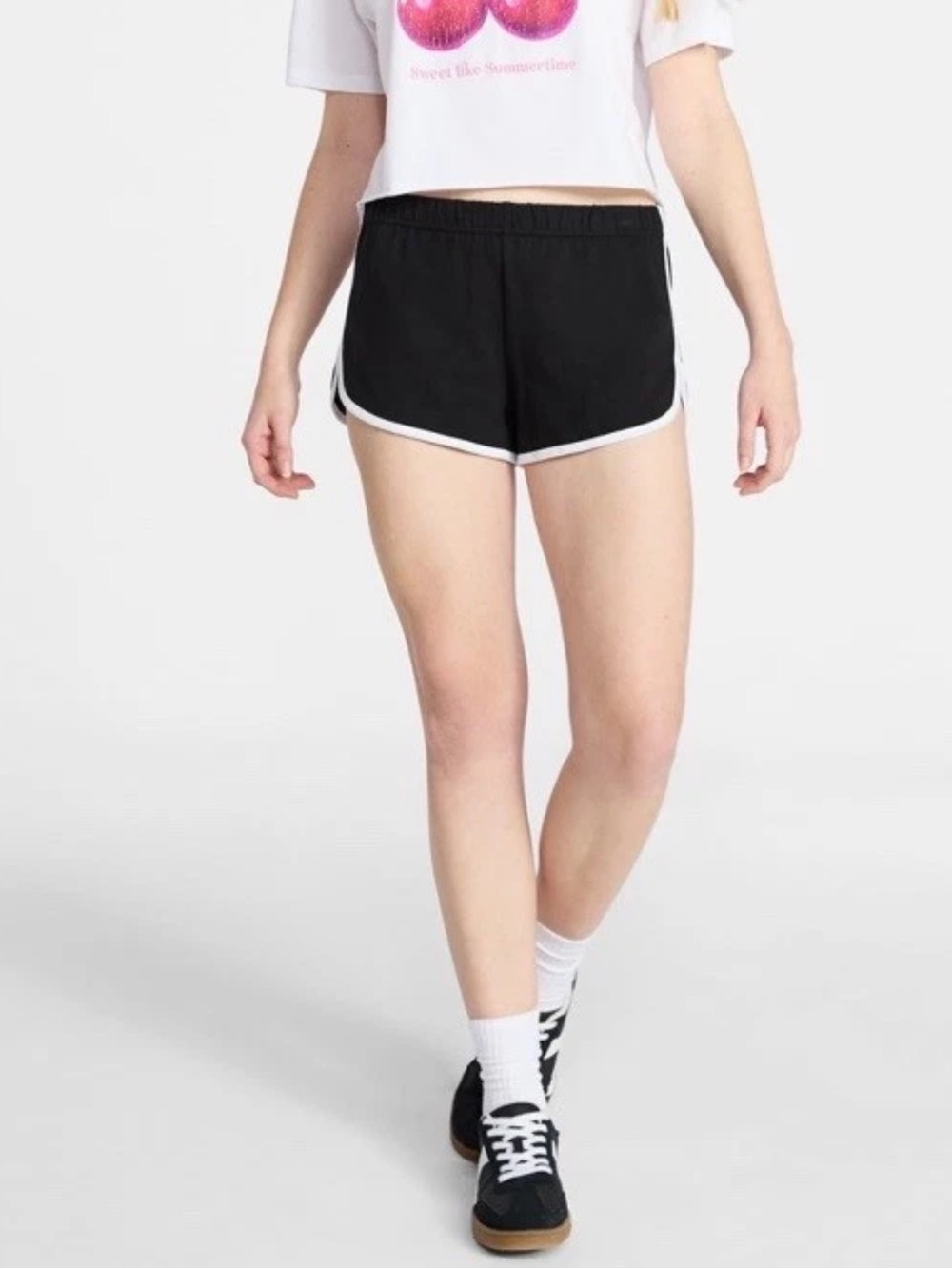 No Boundaries Black w/White Piping Pull On Athletic Shorts.